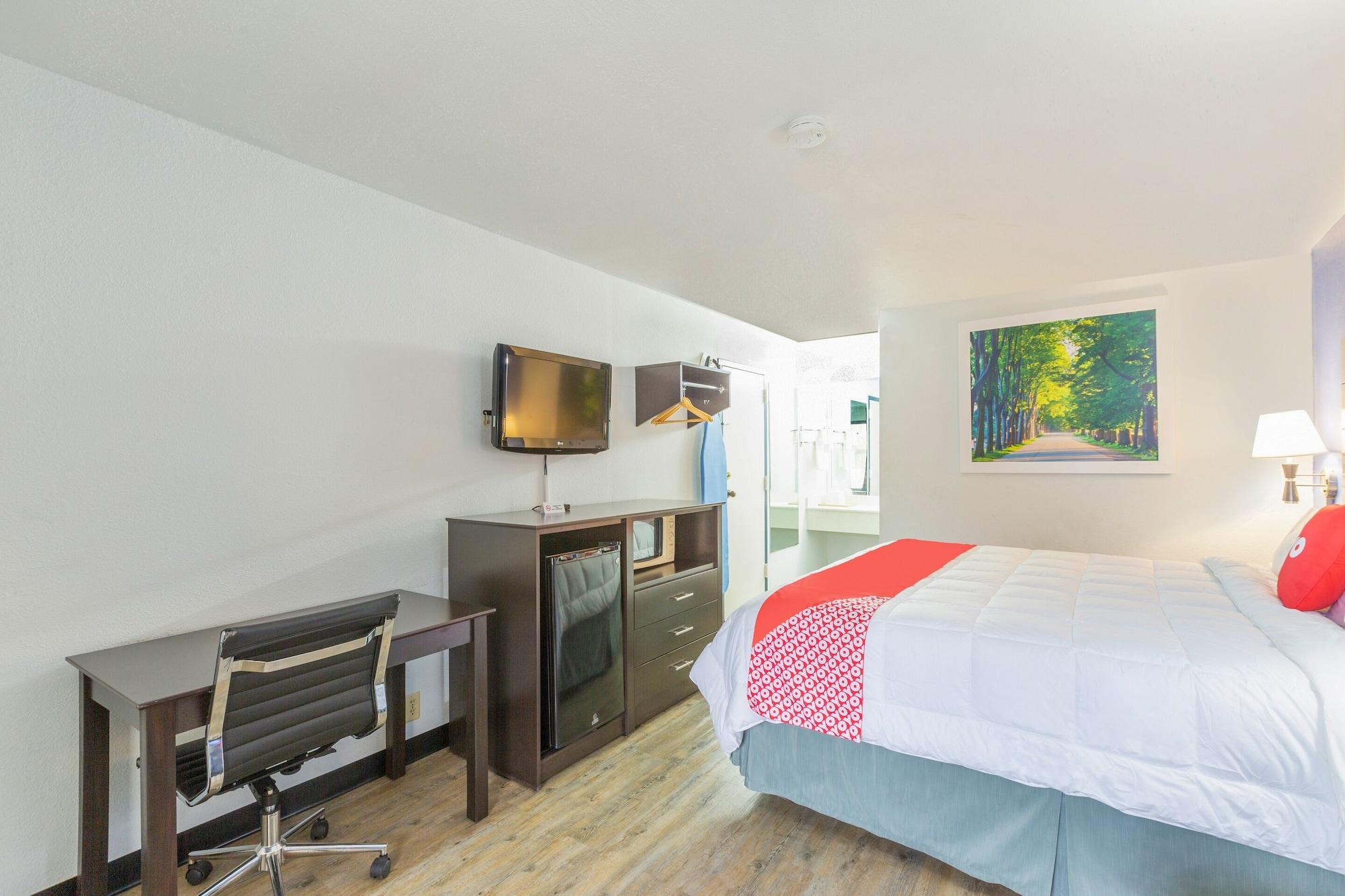 Oyo Hotel Baton Rouge Mid City Экстерьер фото