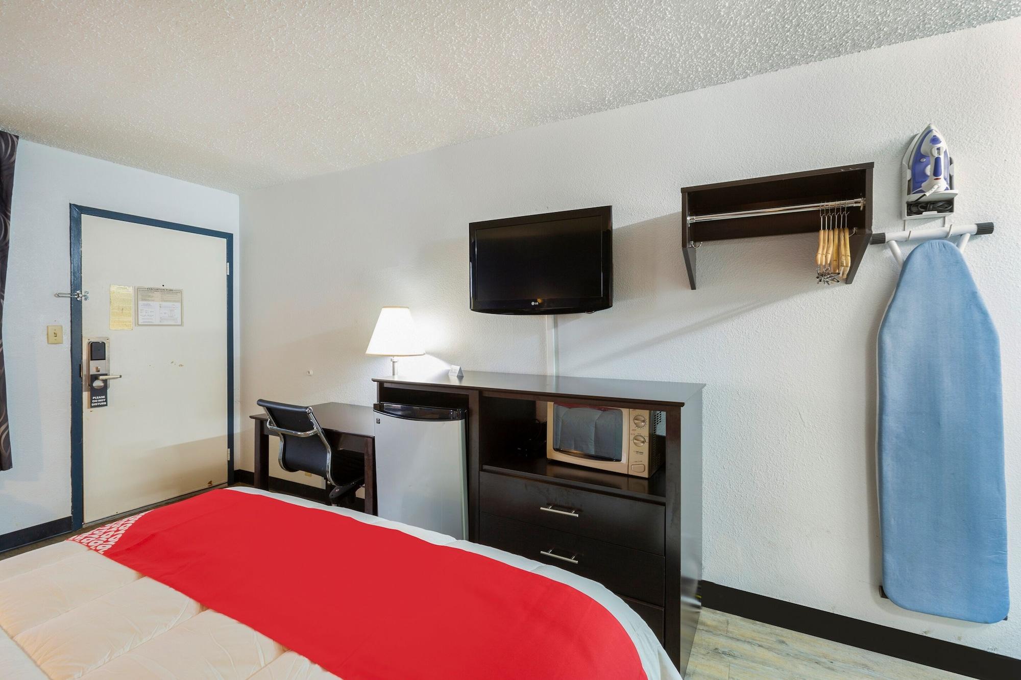 Oyo Hotel Baton Rouge Mid City Экстерьер фото
